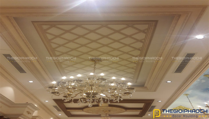 phào chỉ trần nhựa giả gỗ cho biệt thự 